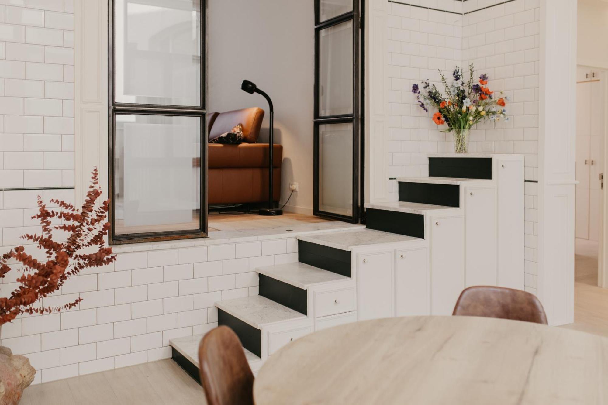Blue Bird Residence Suite Moriaan Antwerp Exterior photo