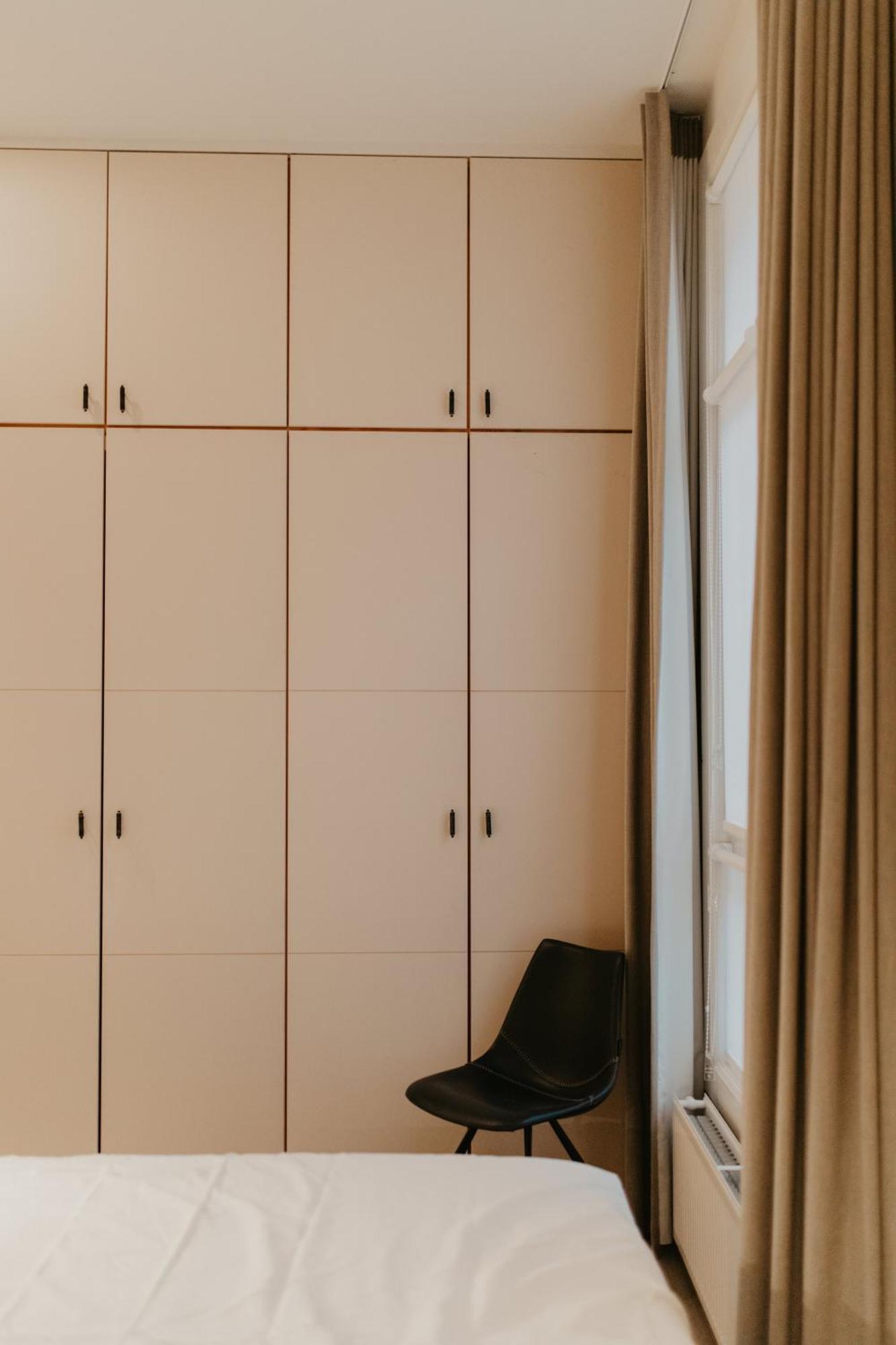 Blue Bird Residence Suite Moriaan Antwerp Exterior photo
